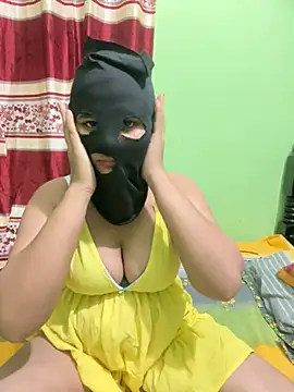 Snapshot of bhabi369 chatting on 07/28/26, 03:21 bhabi369 online show from 07/28/26, 03:21