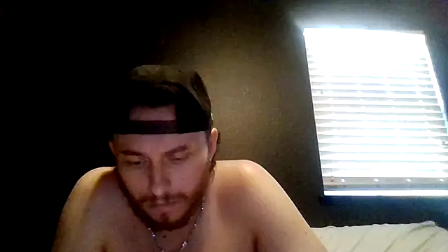 Snapshot of Tallhungcloudyyy chatting on 06/15/26, 06:43 Tallhungcloudyyy online show from 06/15/26, 06:43