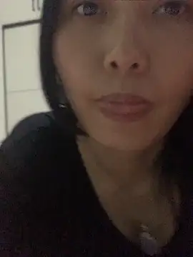 Snapshot of lylxili chatting on 05/26/26, 10:11 lylxili online show from 05/26/26, 10:11