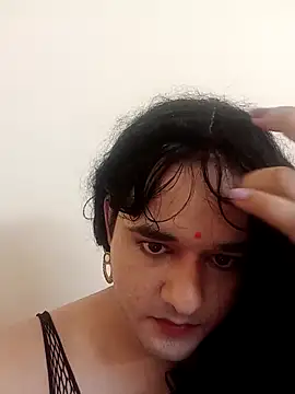 Snapshot of sissyneha chatting on 06/10/26, 05:28 sissyneha online show from 06/10/26, 05:28