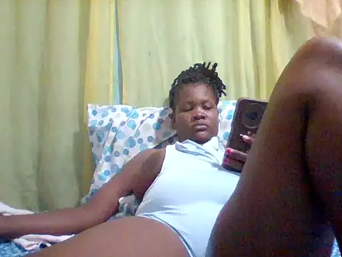 Snapshot of horny_drip chatting on 06/30/26, 05:25 horny drip online show from 06/30/26, 05:25