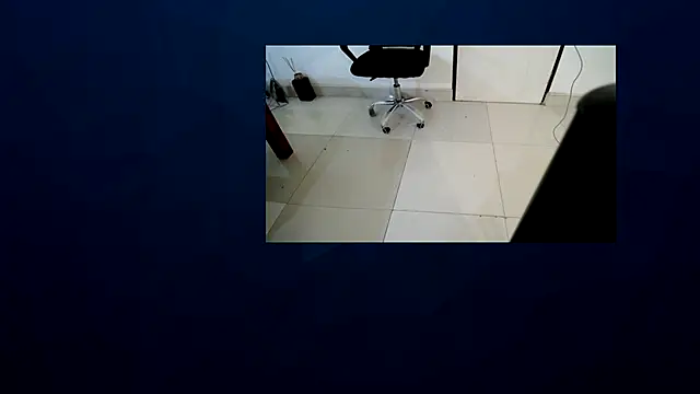 SophiaVee online show from 07/18/26, 01:37