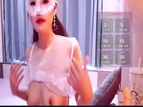 Snapshot of cici-2026 chatting on 05/21/26, 01:45 cici-2026 online show from 05/21/26, 01:45