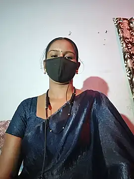 Snapshot of madhushree143 chatting on 07/06/26, 04:20 madhushree143 online show from 07/06/26, 04:20