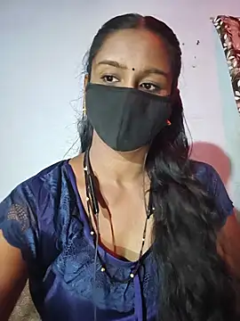Snapshot of madhushree143 chatting on 07/14/26, 04:28 madhushree143 online show from 07/14/26, 04:28