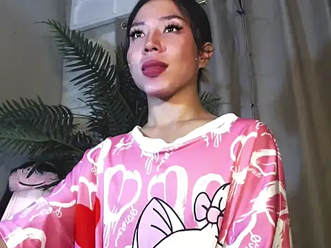 Snapshot of Super_Hot_BunnyXX chatting on 05/24/26, 01:27 Super Hot BunnyXX online show from 05/24/26, 01:27