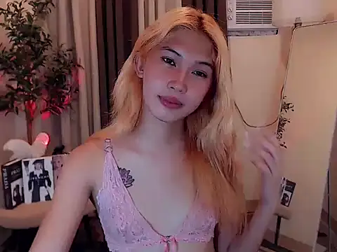 Snapshot of urdreamgirl_mika27 chatting on 07/29/26, 06:00 urdreamgirl mika27 online show from 07/29/26, 06:00