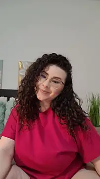 Snapshot of Elissa_Floyd__ chatting on 06/02/26, 06:15 Elissa Floyd online show from 06/02/26, 06:15