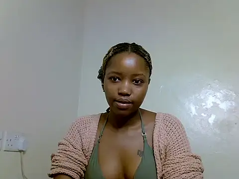 Snapshot of Pretty_kitty48 chatting on 06/29/26, 03:12 Pretty kitty48 online show from 06/29/26, 03:12