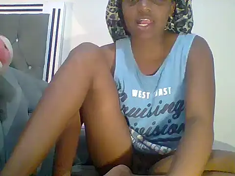 Snapshot of Sweet_cas chatting on 07/02/26, 10:27 Sweet cas online show from 07/02/26, 10:27