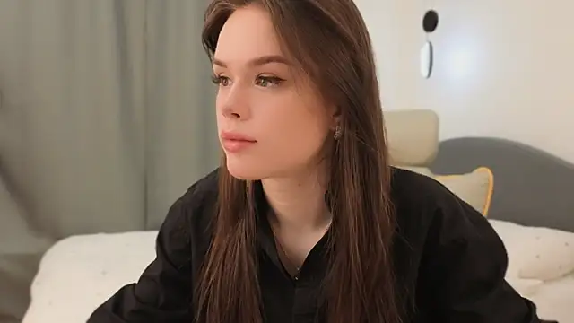 ginnyclub online show from 05/19/26, 06:25