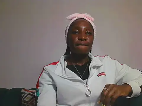 Hornycammy23 online show from 06/13/26, 08:29