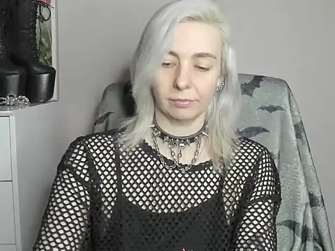 Snapshot of velvetanne chatting on 07/02/26, 06:41 velvetanne online show from 07/02/26, 06:41