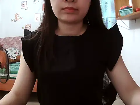 Snapshot of hanyna chatting on 05/19/26, 03:24 hanyna online show from 05/19/26, 03:24
