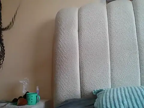 Snapshot of Tehiller chatting on 06/29/26, 11:21 Tehiller online show from 06/29/26, 11:21