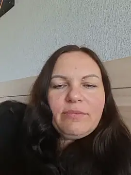 Snapshot of Meri_a chatting on 06/16/26, 01:36 Meri a online show from 06/16/26, 01:36