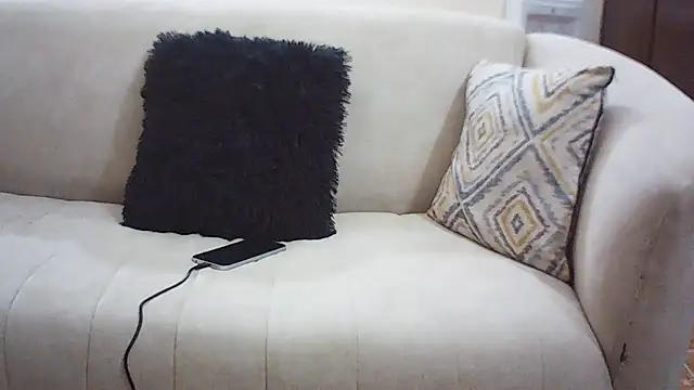 emmyteaz1 online show from 06/30/26, 10:00
