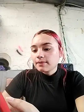 Snapshot of Arianna_01 chatting on 05/20/26, 03:29 Arianna 01 online show from 05/20/26, 03:29