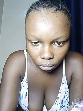 Snapshot of Sexymaurine chatting on 06/25/26, 10:20 Sexymaurine online show from 06/25/26, 10:20