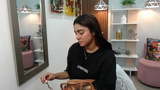 Snapshot of _Lucy_Grey_ chatting on 06/03/26, 11:13 Lucy Grey online show from 06/03/26, 11:13
