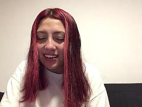Snapshot of Emma_Cut chatting on 06/11/26, 10:24 Emma Cut online show from 06/11/26, 10:24