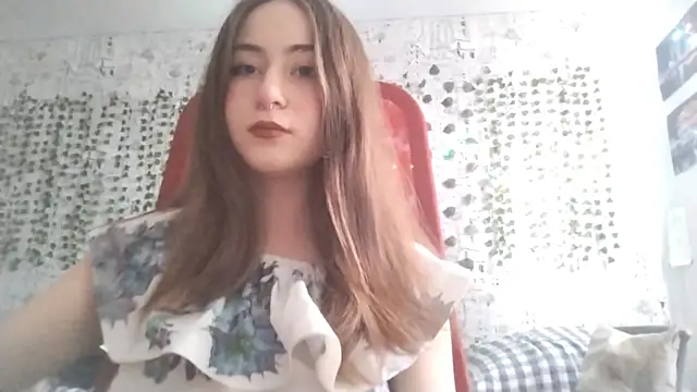 Pollykiss online show from 06/08/26, 10:48