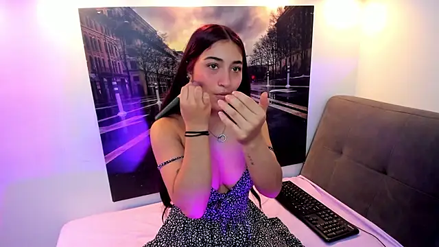 Nina-Mars online show from 05/28/26, 07:11