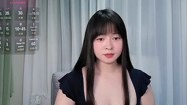 Snapshot of -piao- chatting on 06/25/26, 09:52 -piao- online show from 06/25/26, 09:52