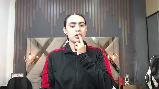 MartinaaFit online show from 06/19/26, 11:36