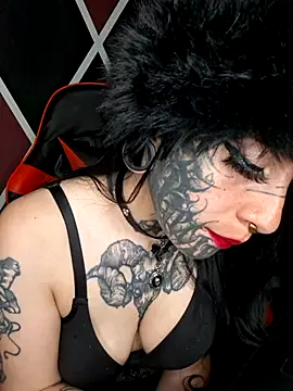 Snapshot of VenomLuna chatting on 05/21/26, 06:48 VenomLuna online show from 05/21/26, 06:48
