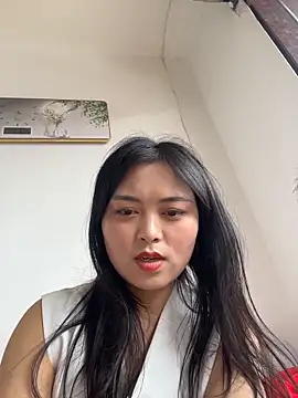 LOVE 521 online show from 05/21/26, 05:25
