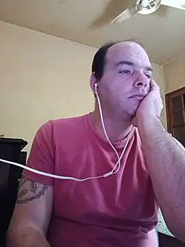 Snapshot of Safado700 chatting on 06/26/26, 03:00 Safado700 online show from 06/26/26, 03:00