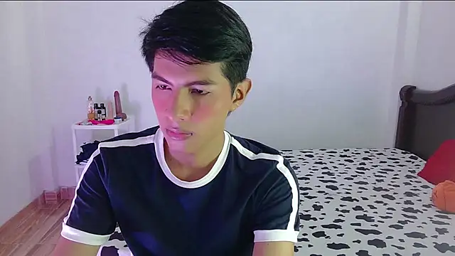 Snapshot of phuwin_bj chatting on 07/06/26, 06:21 phuwin bj online show from 07/06/26, 06:21