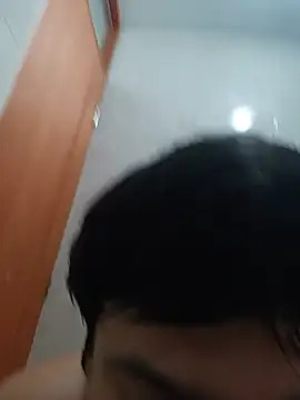 Snapshot of hugodanger chatting on 08/03/26, 02:32 hugodanger online show from 08/03/26, 02:32