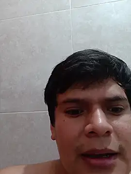 Snapshot of hugodanger chatting on 08/04/26, 12:25 hugodanger online show from 08/04/26, 12:25
