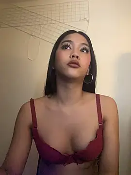Snapshot of sexyasiancock_yllana chatting on 07/03/26, 12:00 sexyasiancock yllana online show from 07/03/26, 12:00