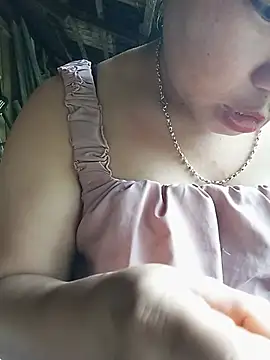 Snapshot of Lyvanmay- chatting on 07/02/26, 02:22 Lyvanmay- online show from 07/02/26, 02:22