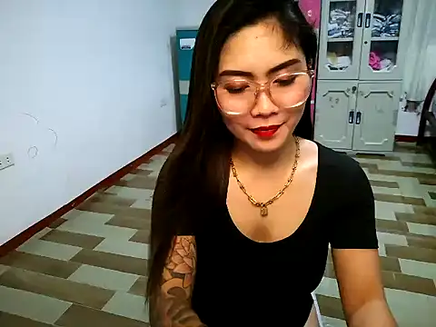 Sexynica online show from 06/30/26, 02:29