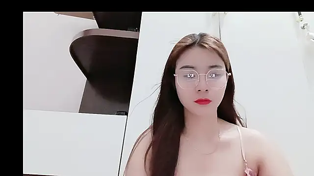 Snapshot of Micky-love chatting on 06/16/26, 03:53 Micky-love online show from 06/16/26, 03:53