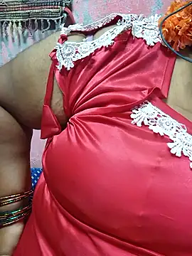 Snapshot of geetha431 chatting on 06/30/26, 05:36 geetha431 online show from 06/30/26, 05:36