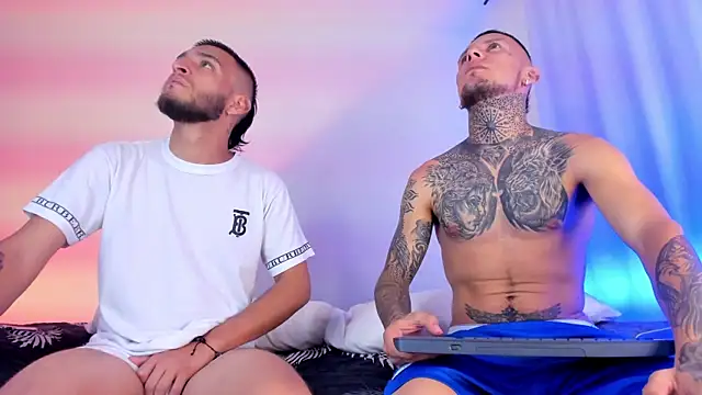 Snapshot of _Kevin_xxx chatting on 02/11/25, 04:44 Kevin xxx online show from 02/11/25, 04:44