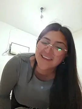morena95  online show from 07/08/26, 10:14