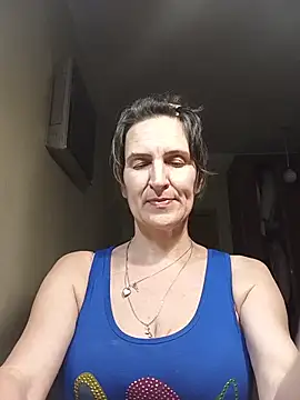 Snapshot of Alene_Lorrie chatting on 06/14/26, 06:32 Alene Lorrie online show from 06/14/26, 06:32