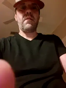 Snapshot of ELVISPRESI chatting on 06/03/26, 03:31 ELVISPRESI online show from 06/03/26, 03:31