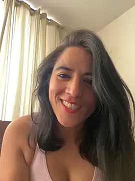 Snapshot of Mila_rebel chatting on 05/21/26, 04:58 Mila rebel online show from 05/21/26, 04:58