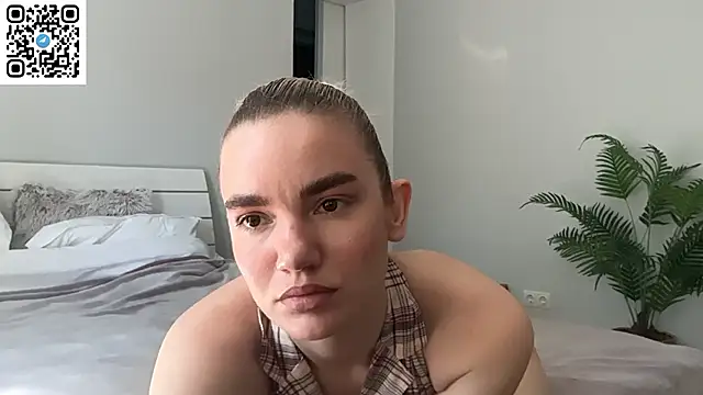 KiraAngella online show from 07/18/26, 01:04