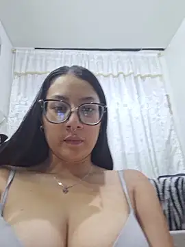 Snapshot of Isax_red chatting on 05/22/26, 09:53 Isax red online show from 05/22/26, 09:53