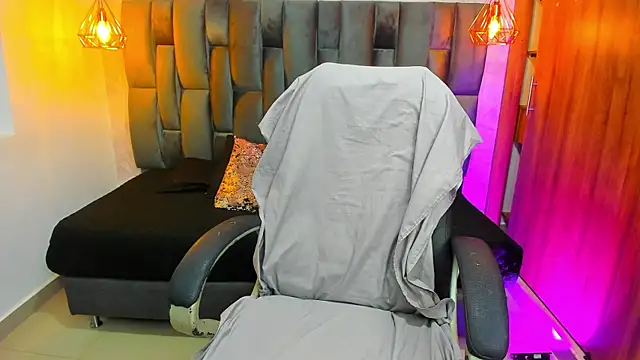 Snapshot of Miel_ferrer chatting on 07/02/26, 01:39 Miel ferrer online show from 07/02/26, 01:39