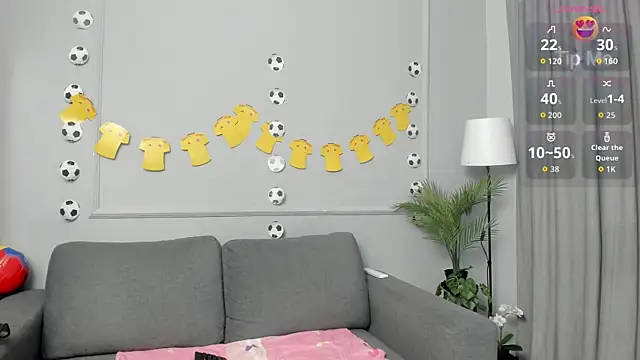 Sofiawonderr online show from 06/21/26, 07:49