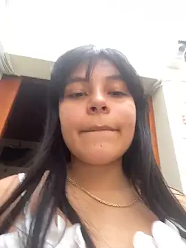Snapshot of Samantha_Torrez1 chatting on 05/21/26, 06:48 Samantha Torrez1 online show from 05/21/26, 06:48